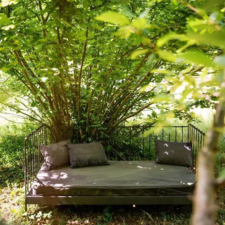 Le Domaine Sainte Raffine, Piscine, Charme Et Insolite 3*